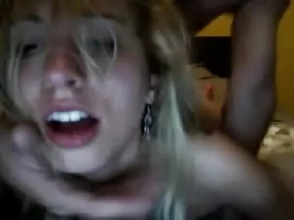 Blonde aronka indogoba nini cane anal kandi afise indogoba yiwe itaburutse.